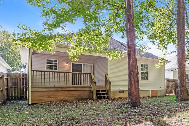 Building Photo - 11107 Meadow Chase Ct