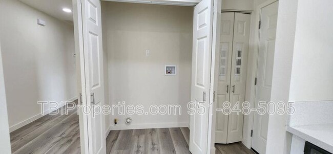 Building Photo - 1327 Berkeley Dr