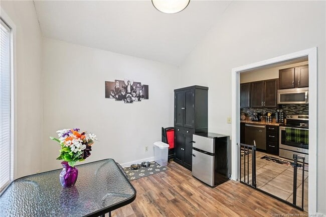 Building Photo - 5905 Waters Edge Dr