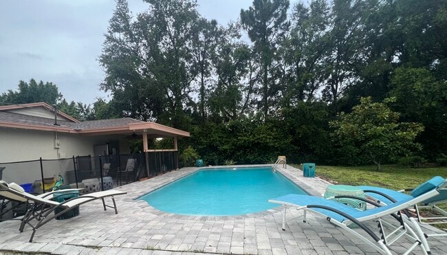 Building Photo - 9080 Peebles Rd