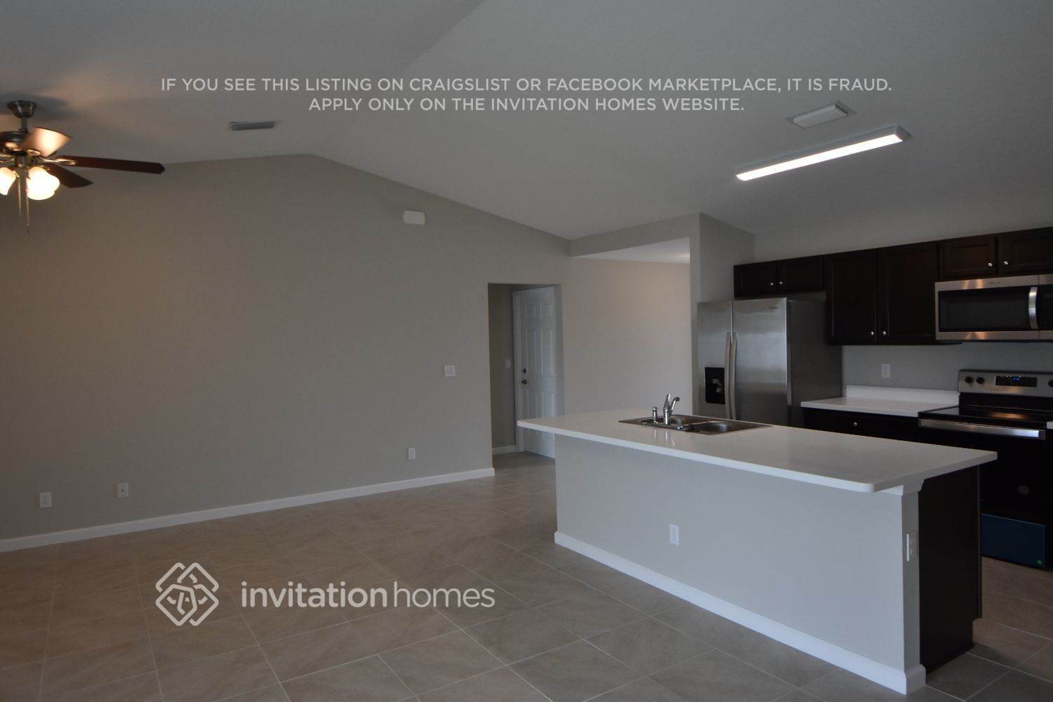 Building Photo - 1725 SW Monterrey Ln
