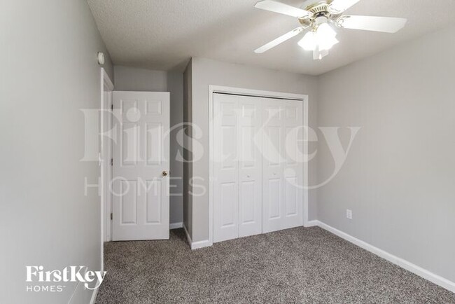 Building Photo - 164 Regency Park Dr
