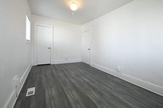 Building Photo - 151 N Holdings LLC