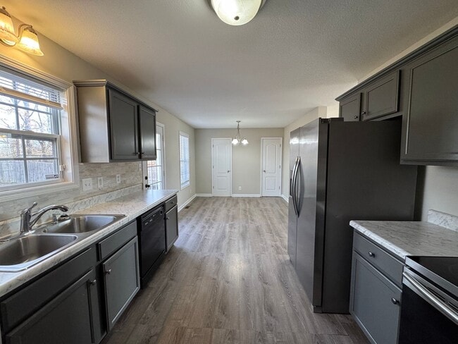 Building Photo - Beautiful Single Family Home