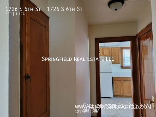 Building Photo - 1726 S 6th St