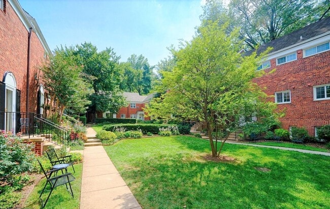 Building Photo - Gorgeous End Unit Madison Model Nestled In...