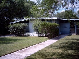 Building Photo - 327 Sharon Dr