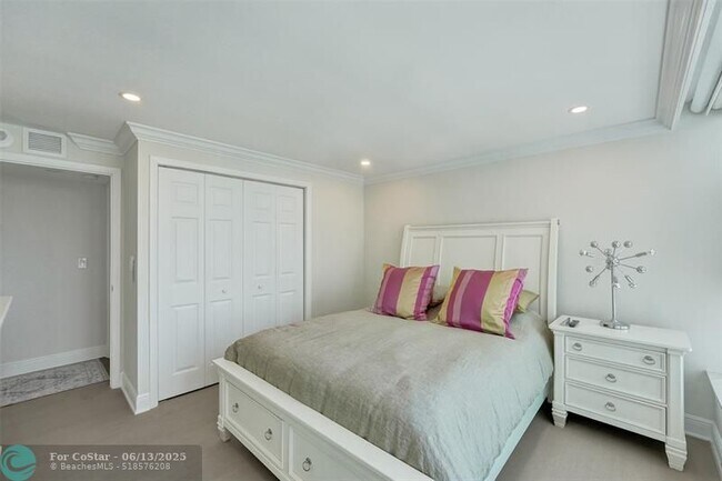 Building Photo - 1620 S Ocean Blvd