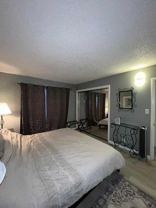 Building Photo - 1120 Herbert Ave