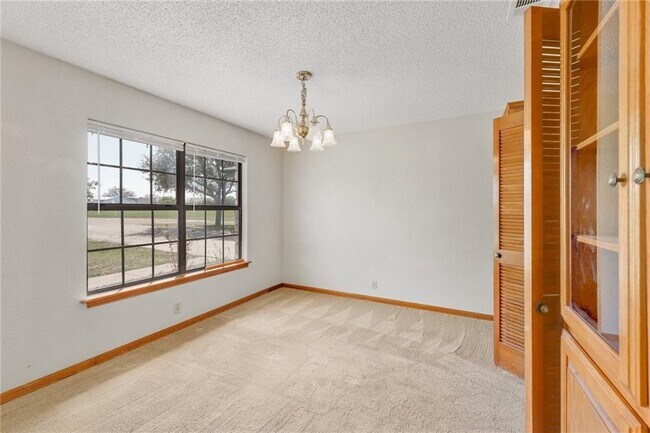 Building Photo - 207 Rancho Bueno Dr