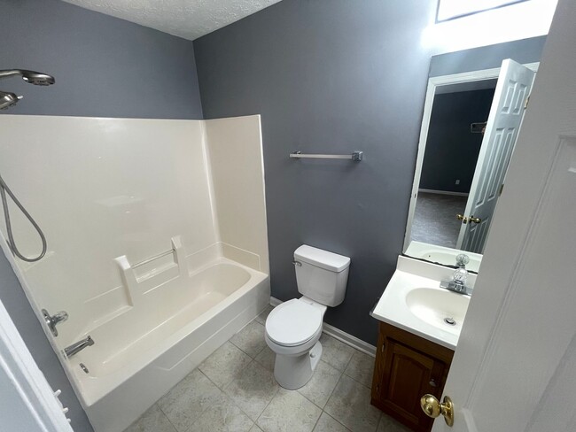 Building Photo - Cute Efficient Home For Rent Shelby County