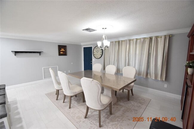 Building Photo - 2513 Gulf Blvd