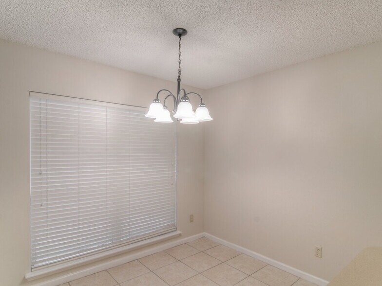Building Photo - 1125 Arcaro Ct