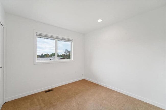 Building Photo - 4 bedroom in Snohomish WA 98290