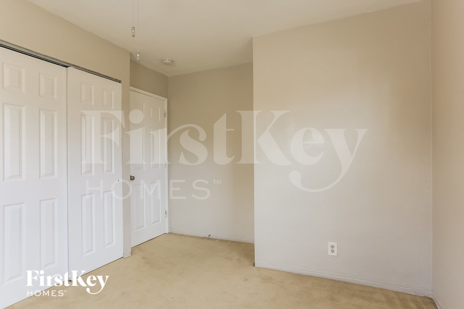 Building Photo - 4310 SW 24th St