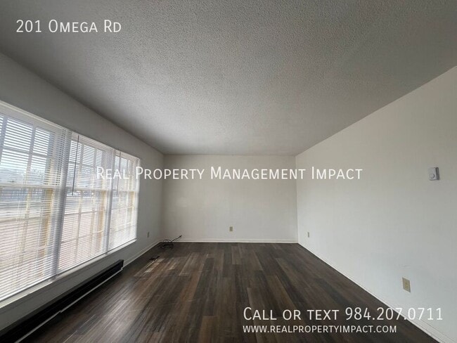 Building Photo - 201 Omega Rd