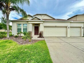 Building Photo - 3989 Windcrest Dr