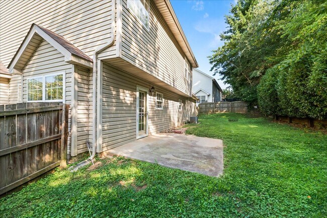 Building Photo - 10841 Parkgate Ln