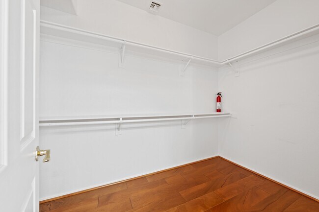 Building Photo - 78191 Sombrero Ct