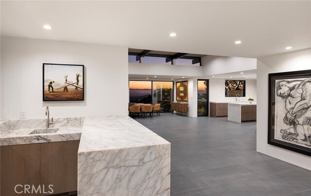 Building Photo - 9015 Alto Cedro Dr