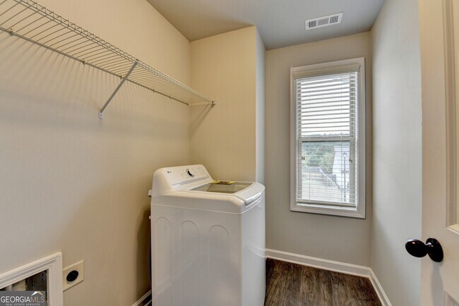 Building Photo - 1145 Glenwyck Dr