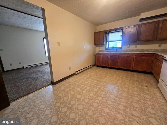 Building Photo - 7991 Williamsport Pike