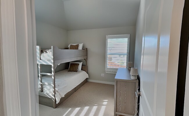 Building Photo - A Sophisticated Townhome in the Heart of Walsh