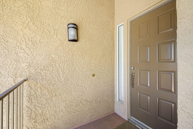 Building Photo - 55553 Winged Foot