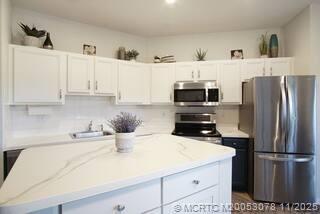 Building Photo - 9890 Perfect Dr