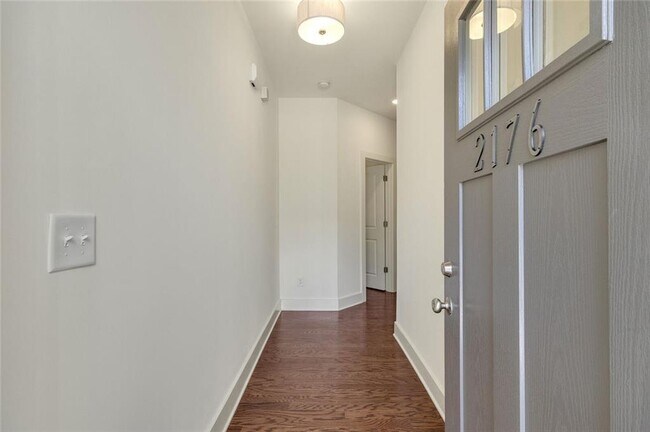 Building Photo - 2176 Flying Spur Dr