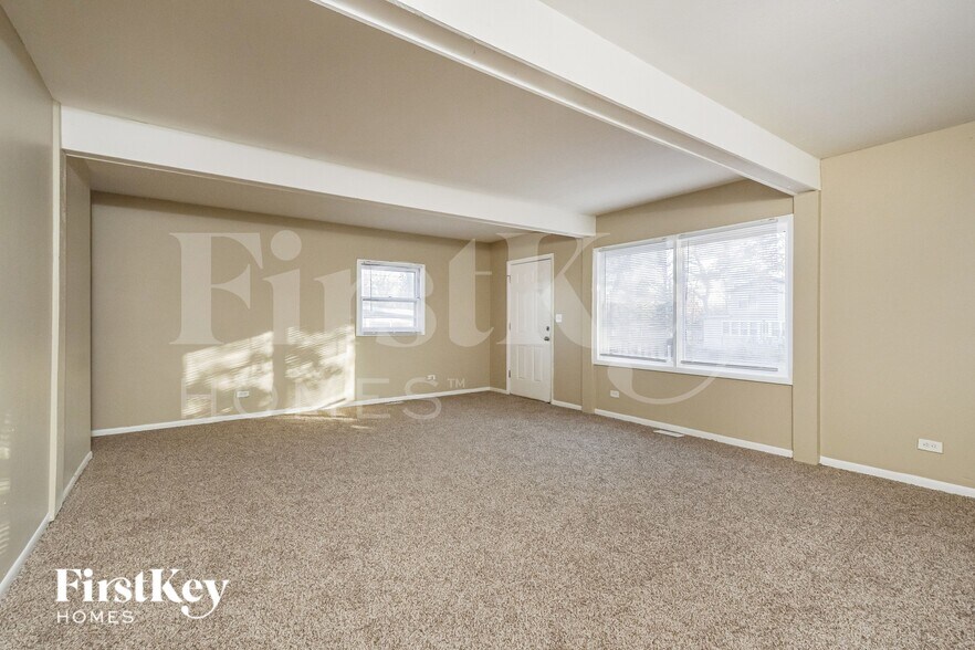 Building Photo - 26646 Elmwood Ave