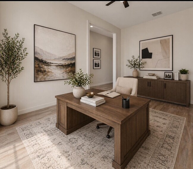 Building Photo - 2082 E Lantana Dr