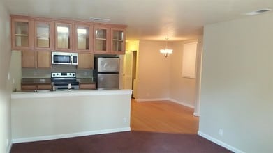 Building Photo - 1114 Nord Ave