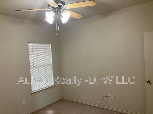 Building Photo - 800 Quarter Horse Trail