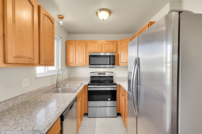 Building Photo - $2,495.00 - 4 Beds 2 Baths, Single Family ...