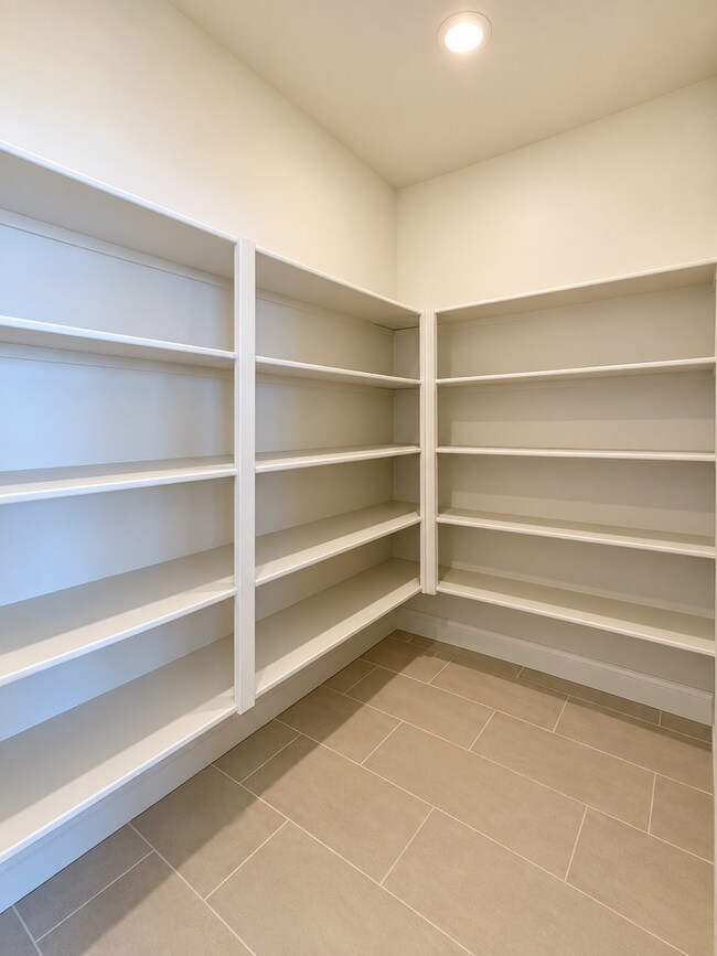 Building Photo - 9804 Seawind Wy