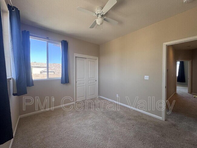 Building Photo - 2044 London Ave