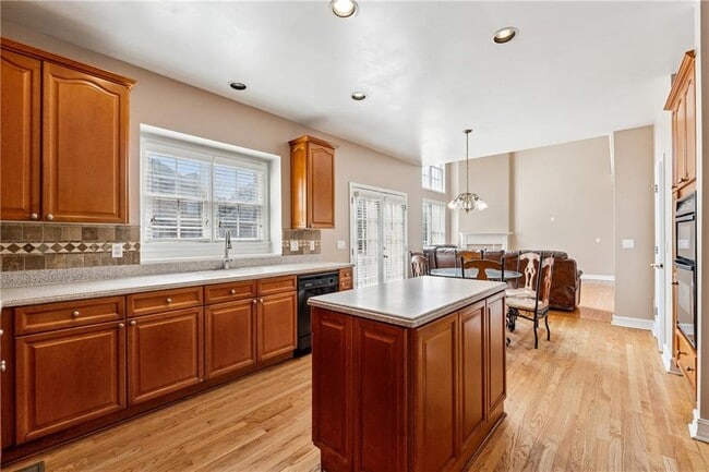 Building Photo - 4289 Catamount Dr