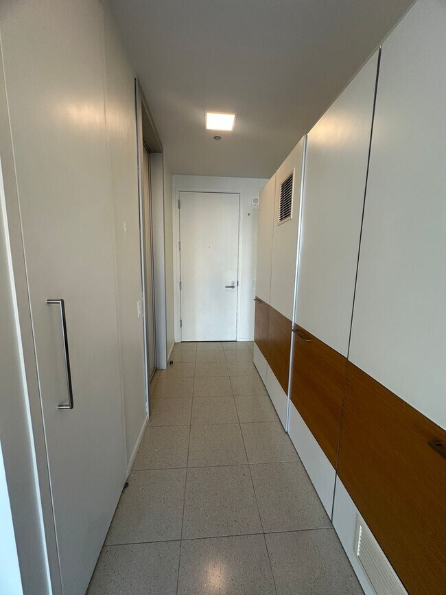 Building Photo - Furnished High-Rise on The Strip