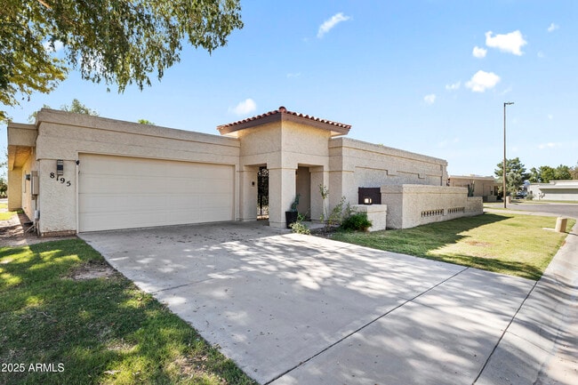 Building Photo - 8195 E Del Marino Dr