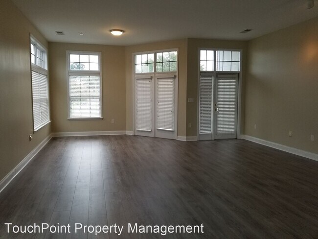 Building Photo - 1 br, 1 bath House - 254 Park Square Place