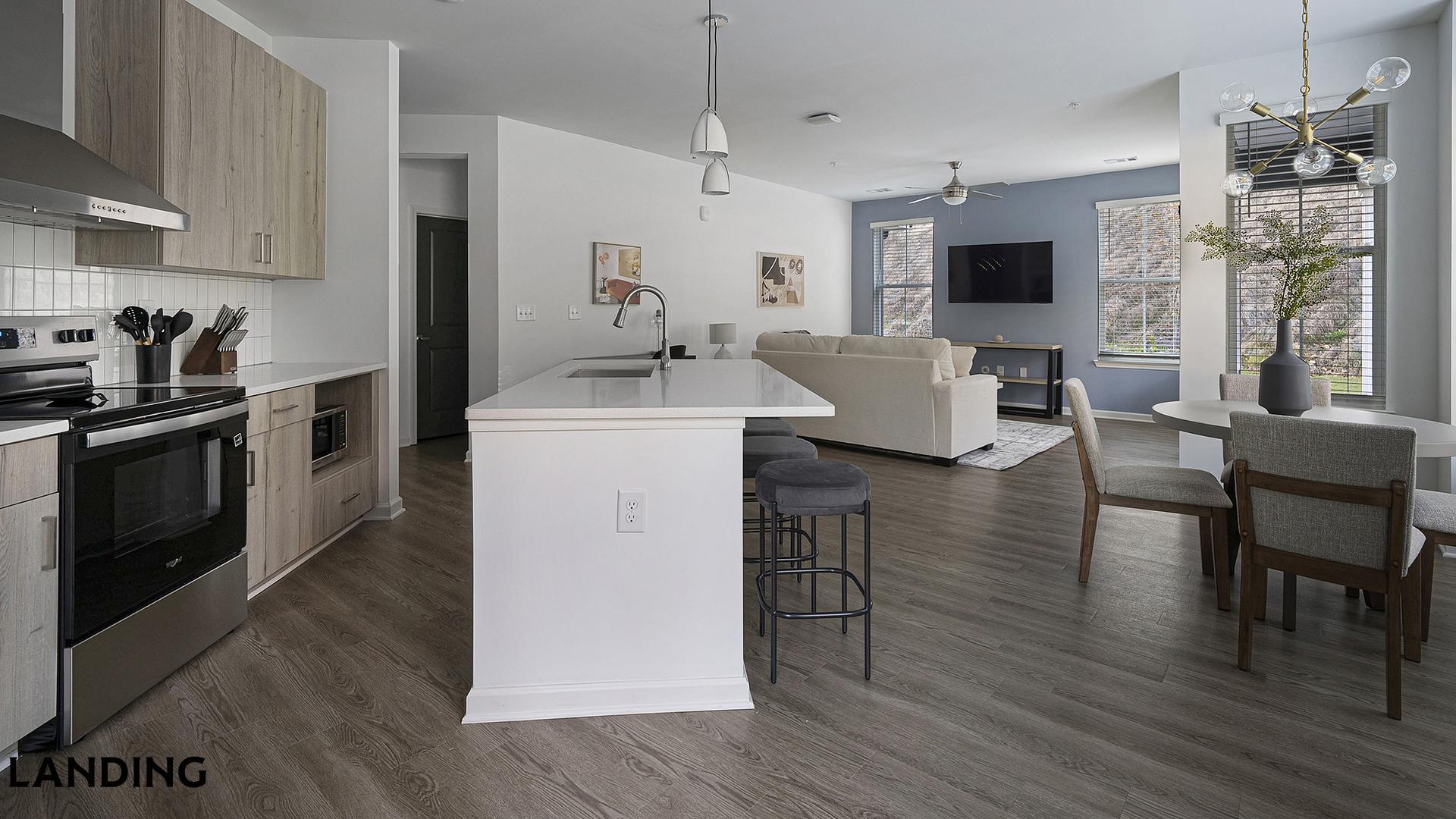 Building Photo - 2800 Milan Ct