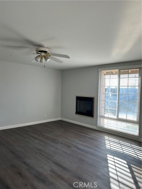 Building Photo - 5610 Elsinore Ave