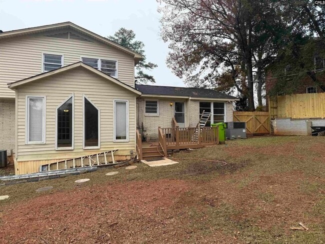 Building Photo - 517 Innsbrook Dr