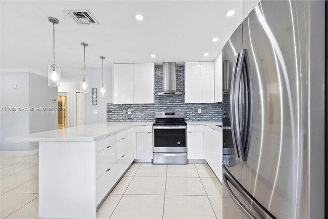 Building Photo - 15823 SW 79th St