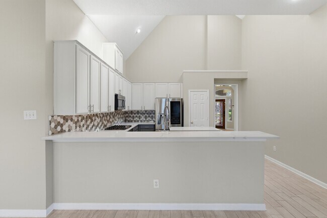 Building Photo - 7215 Bristol Ridge Dr