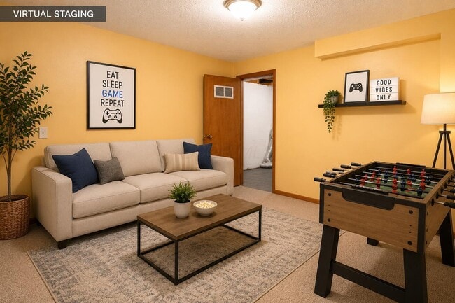 Building Photo - 917 Annagladys Dr