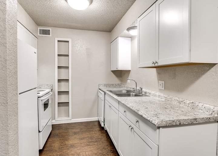 Oakwood West 4810 Spring Ridge Rd Enid OK 73703 Apartment Finder