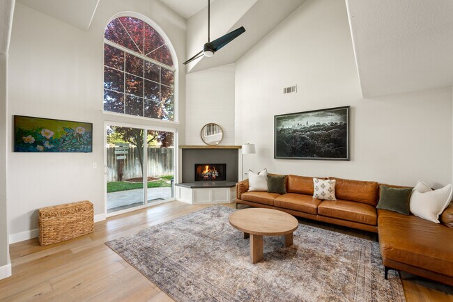 Building Photo - 836 Coiner Ct