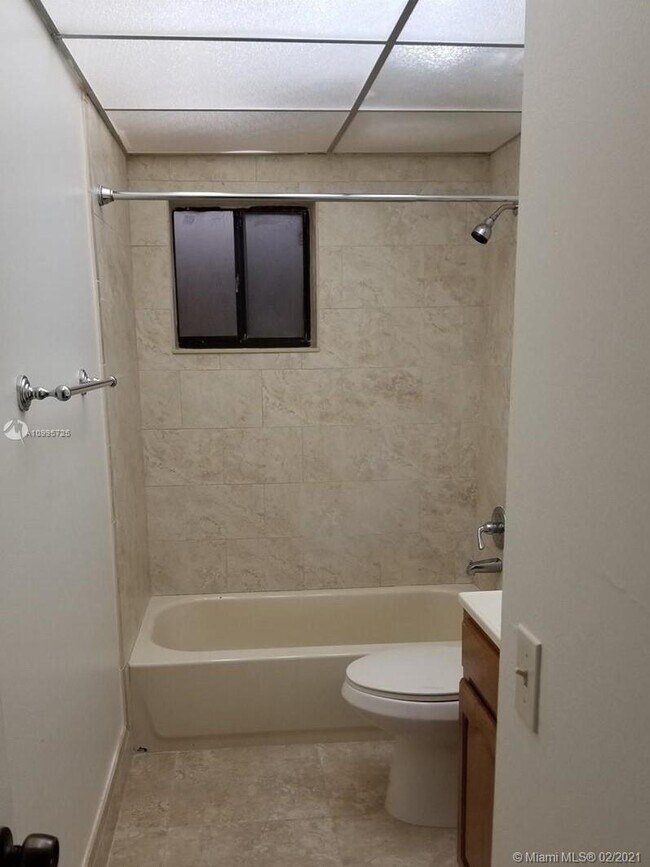 Building Photo - 8005 SW 107th Ave